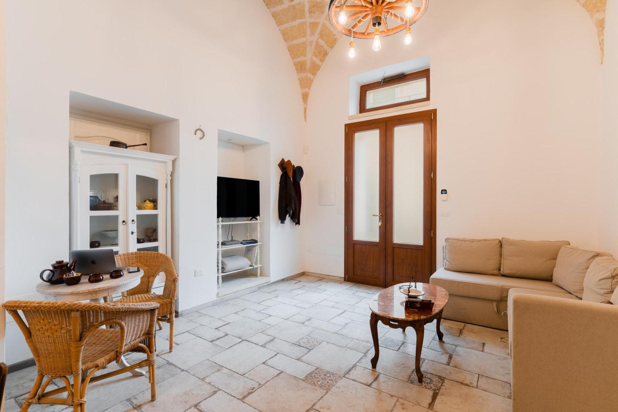 Dimora Tizzi - Boutique Apartment - By Just Houses Srl 阿莱萨诺 外观 照片